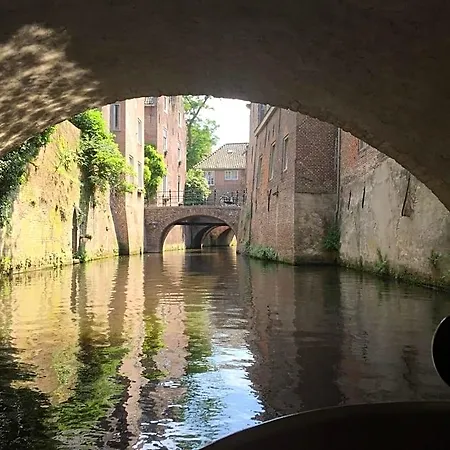 In De Buurt Отель типа 