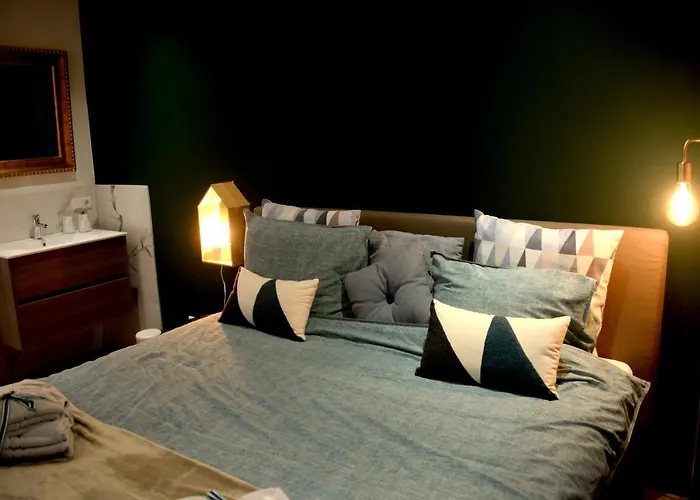 Bed and Breakfast In De Buurt 3*